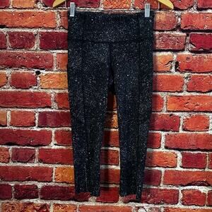 Lululemon leggings size 6